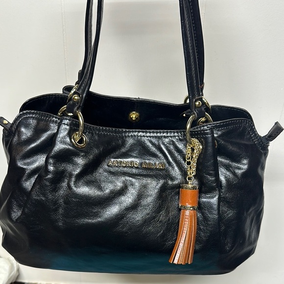 ANTONIO MELANI Black Leather Tote with Gold Hardware - Picture 1 of 16